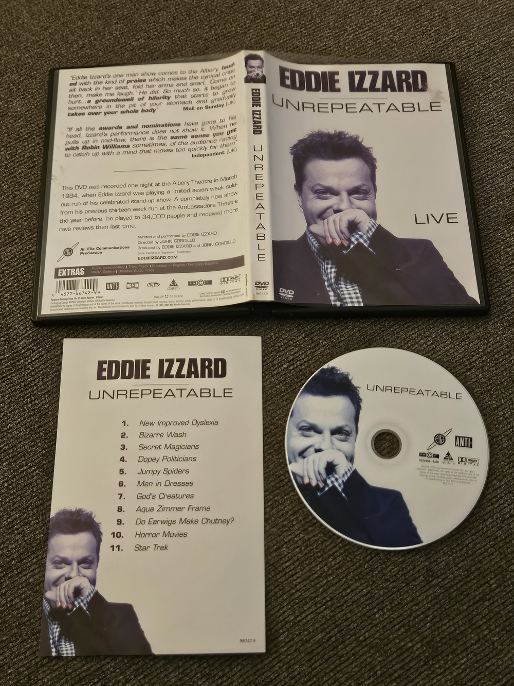 — Unrepeatable (Live) DVD — White & Black Artwork